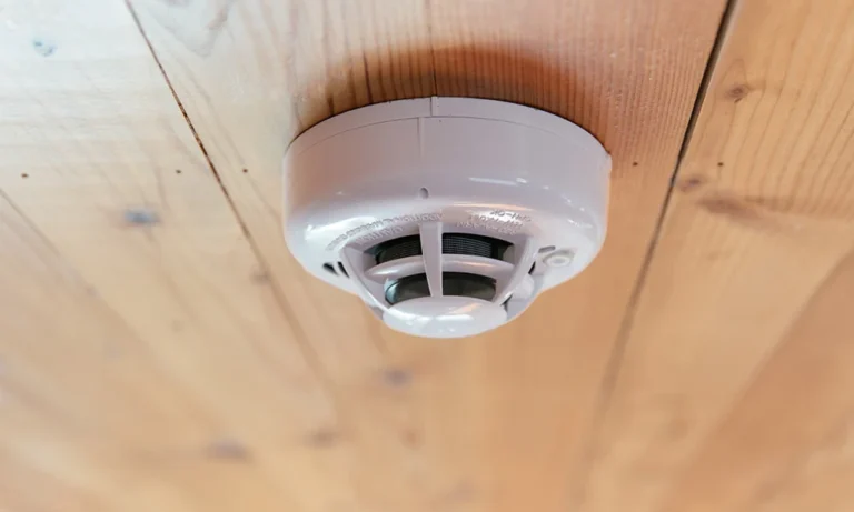 smoke alarm installation